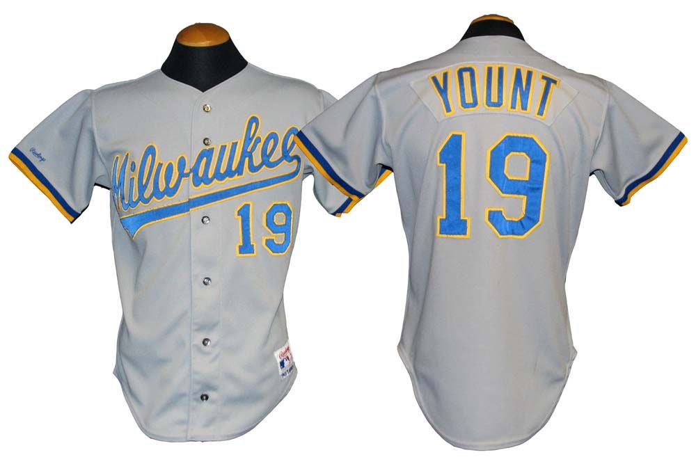 milwaukee brewers road jersey