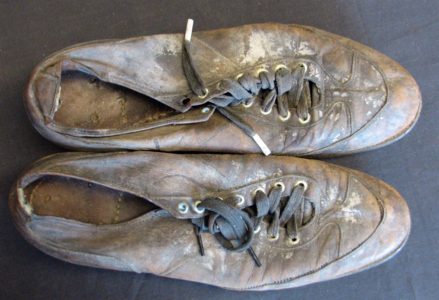 1920s-30s Jim Bottomley Game-Used Cleats