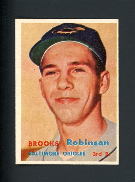 1957 Topps #328 Brooks Robinson