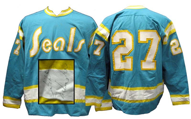 California Golden Seals 1975-76 White Gilles Meloche Great Style