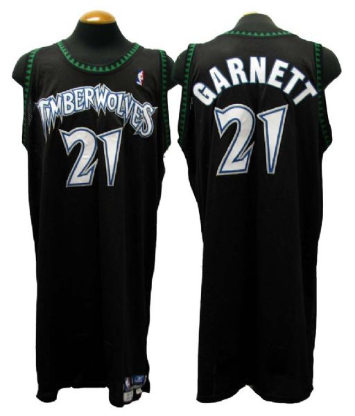 2002-03 Kevin Garnett Minnesota Timberwolves Game-Used Jersey