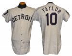 1971 Tony Taylor Detroit Tigers Game-Used Signed Jersey