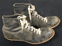 1960 Johnny Unitas Baltimore Colts Game-Worn Black High-Top Cleats with LOA from Art Donovan