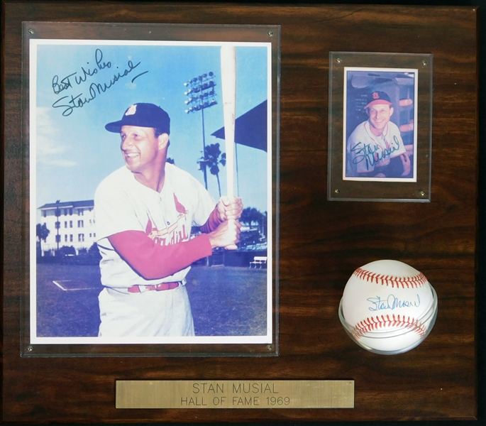 Stan Musial Signed Item Group of (3) with Photo, Card and ONL (White) Ball