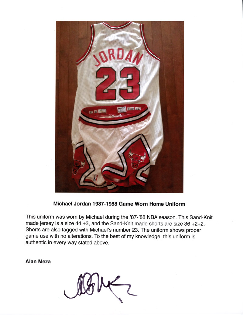 1988 Michael Jordan Chicago Bulls Complete Game Used Warm Up Suit