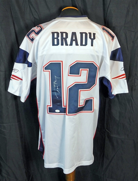 Tom Brady Signed New England Patriots Jersey JSA